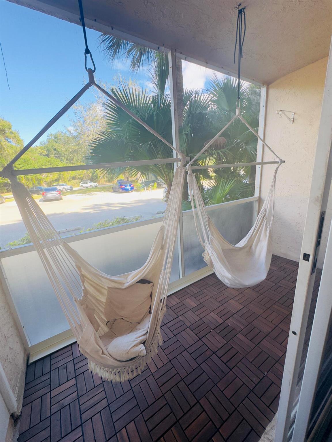 PINE RIDGE AT DELRAY BEAC - Residential