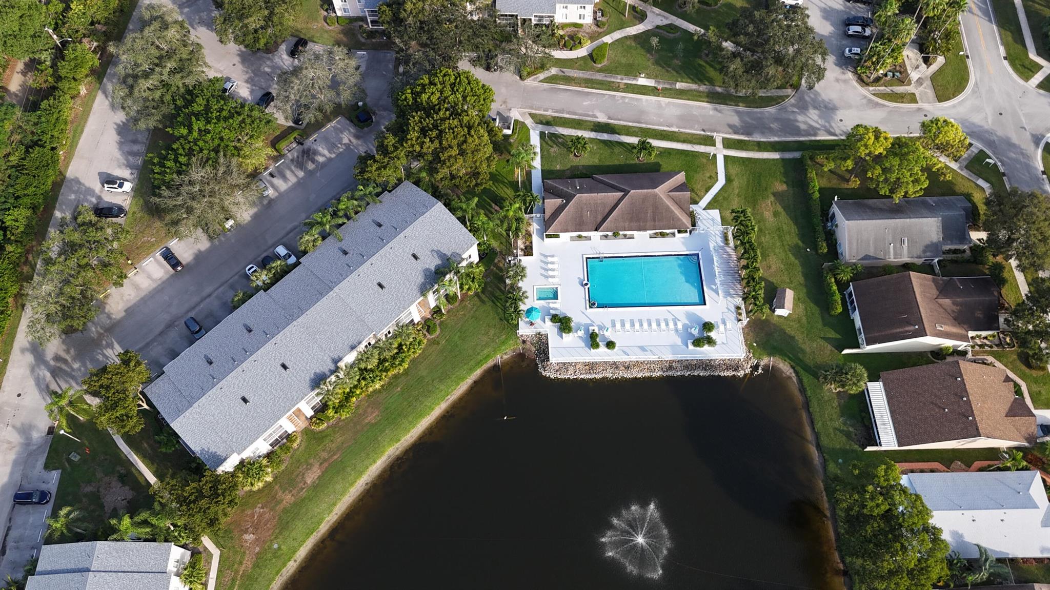 PINE RIDGE AT DELRAY BEAC - Residential