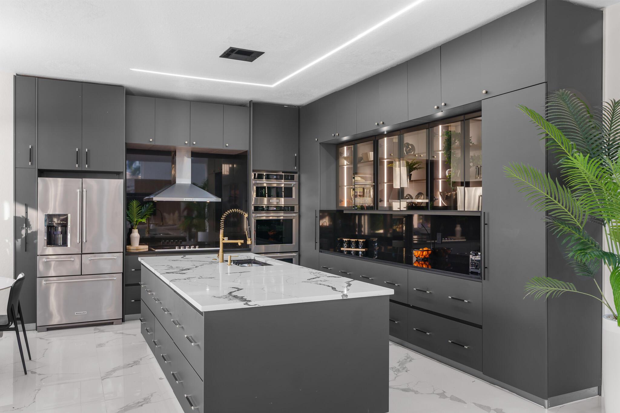 ISLES AT WELLINGTON 8 - Residential