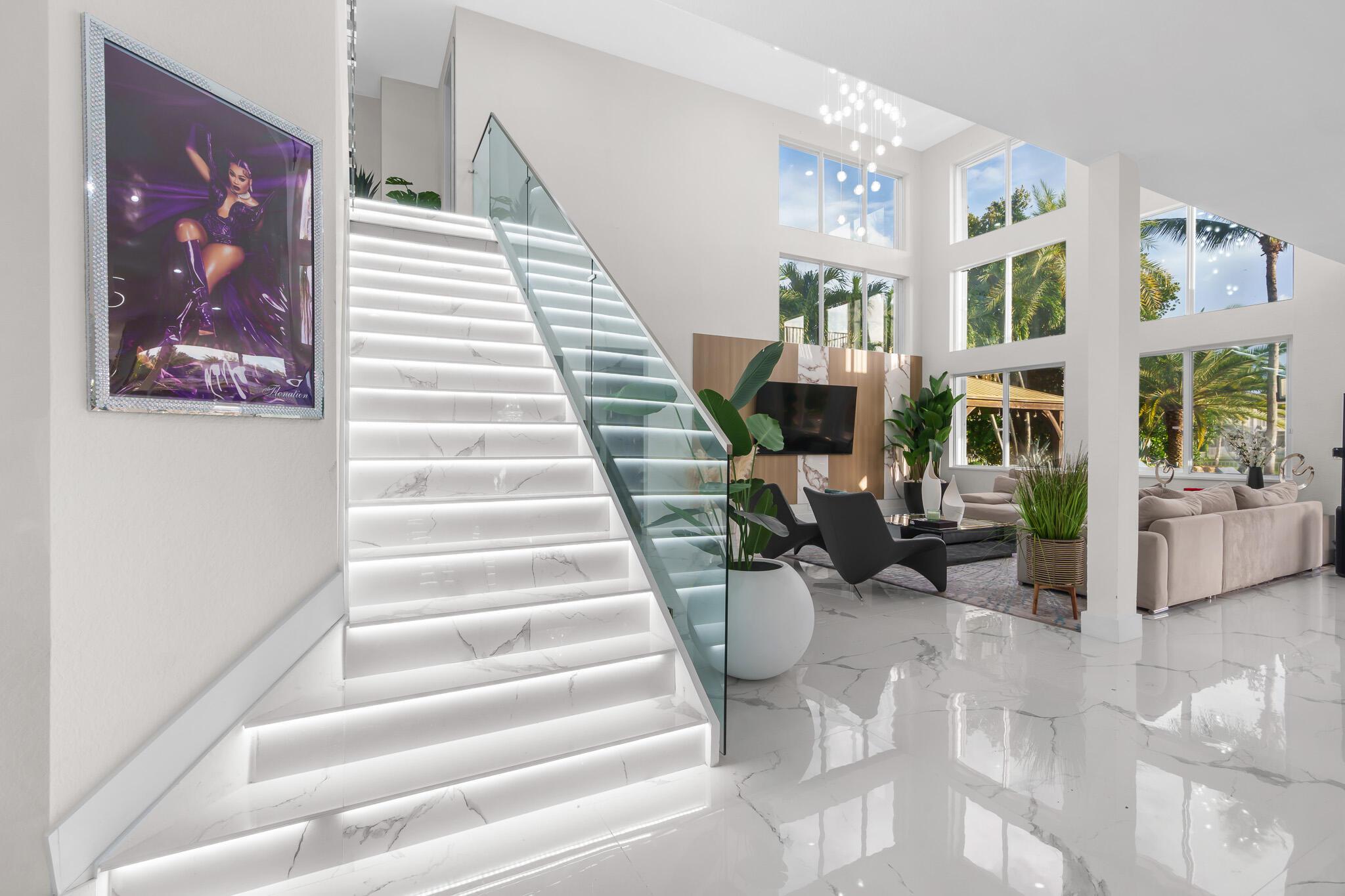 ISLES AT WELLINGTON 8 - Residential