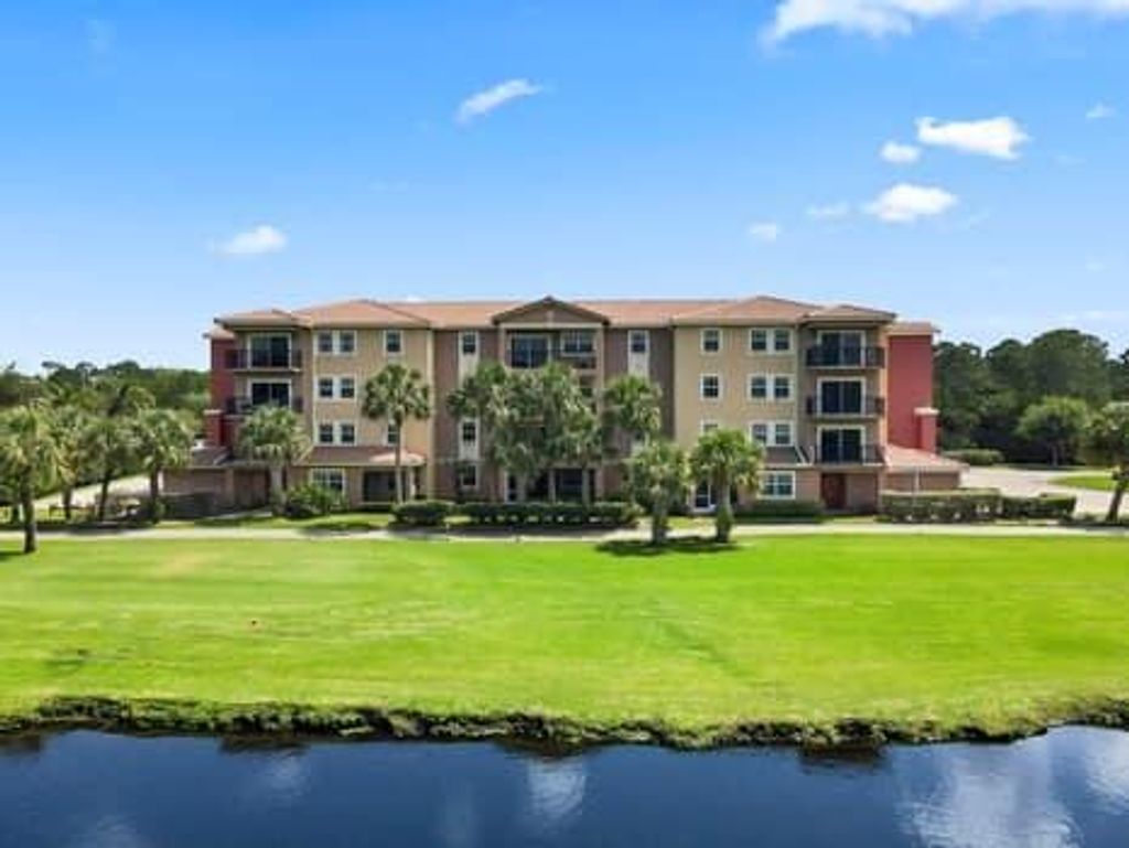 Photo of 4190 Gator Greens Way #24, Fort Pierce, FL 34982 (MLS # R11140952)