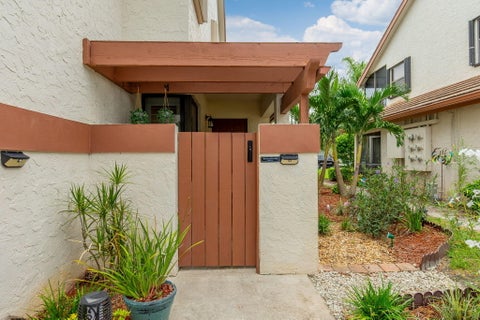 Tiny photo for 12660 Shoreline Drive #1C, Wellington, FL 33414 (MLS # B26083024)