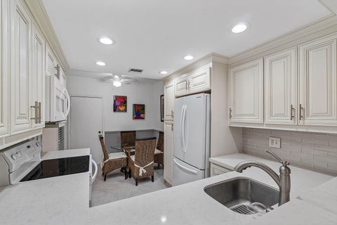Tiny photo for 10076 Cedar Point Boulevard #402, Boynton Beach, FL 33437 (MLS # B26090514)