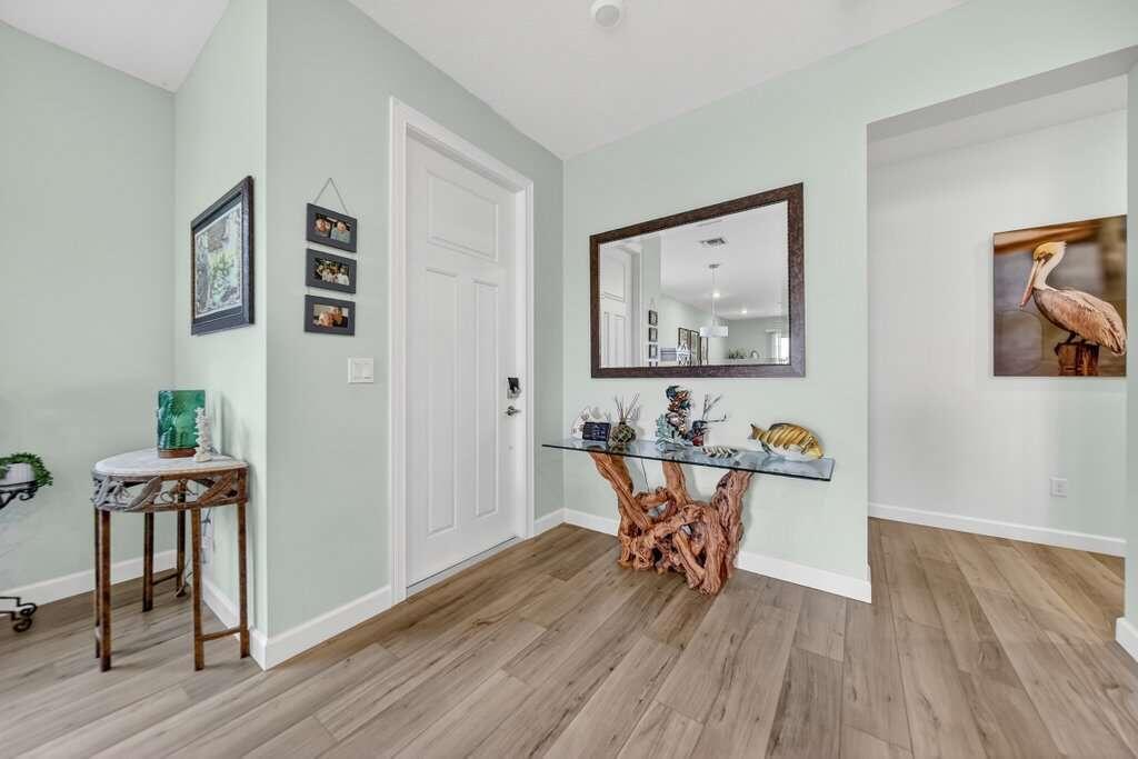 REPLAT OF VERANDA PRESERVE EAST - Residential