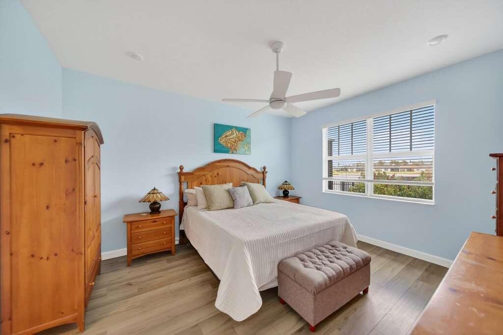 REPLAT OF VERANDA PRESERVE EAST - Residential