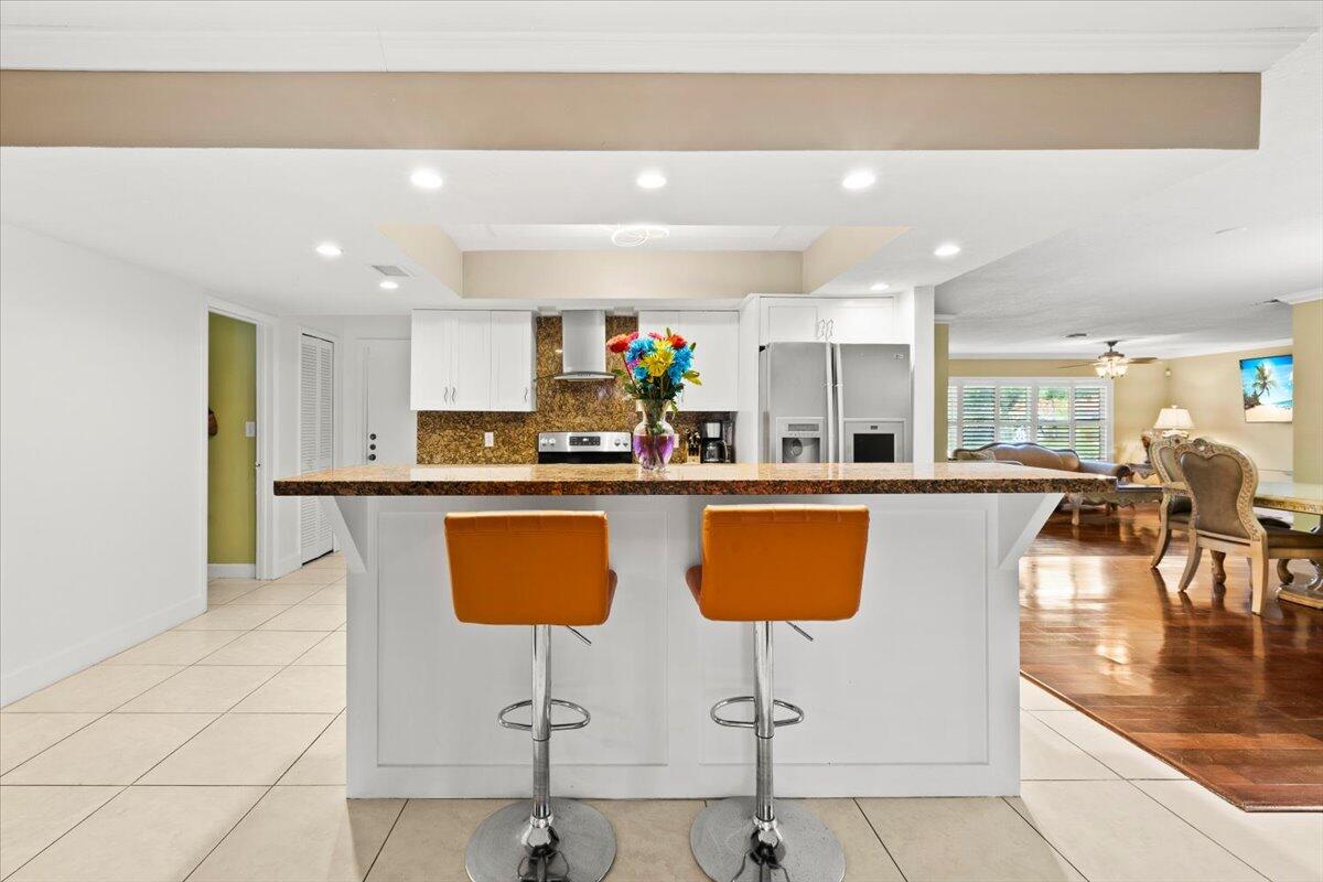 CORAL SPRINGS COUNTRY CLUB - Residential