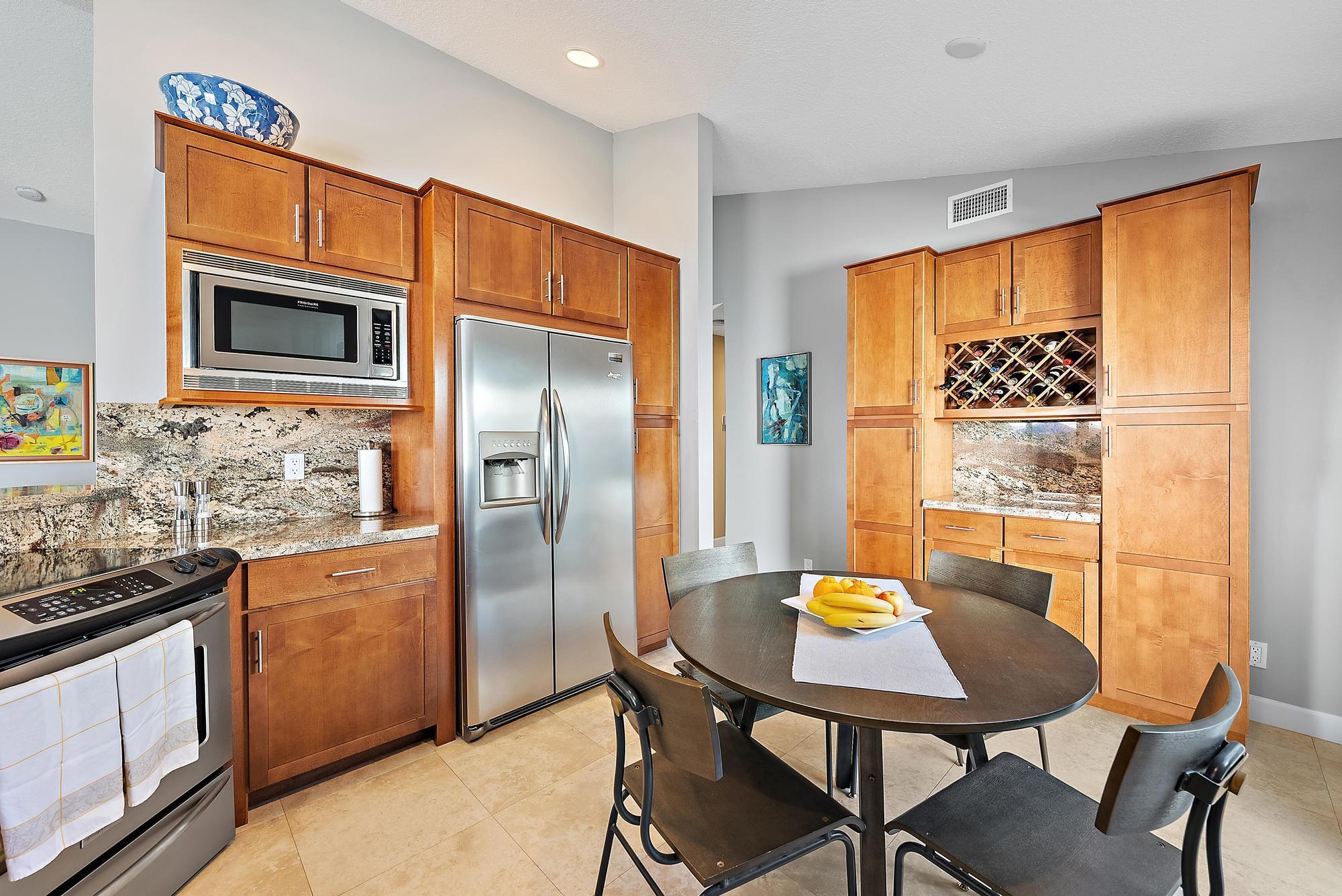 CRYSTAL POINTE PL 5 - Residential