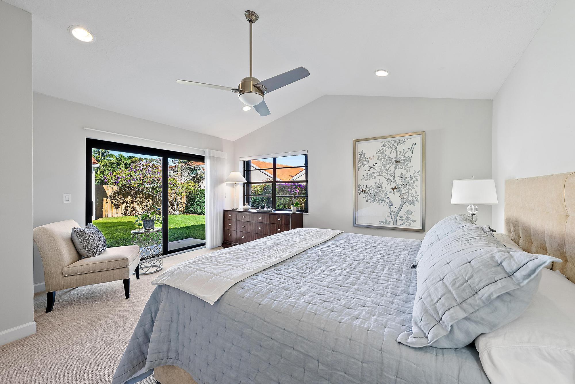 CRYSTAL POINTE PL 5 - Residential