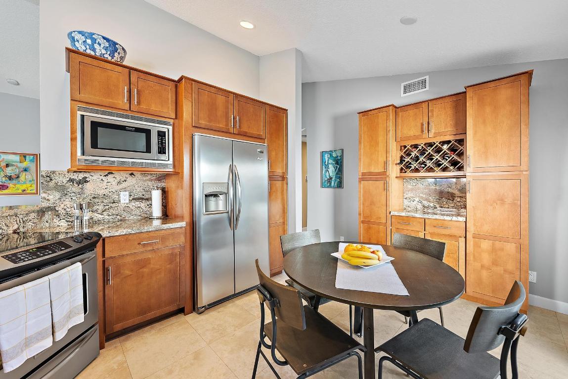 CRYSTAL POINTE PL 5 - Residential