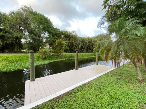 Tiny photo for 7500 W Lake Drive, Lake Clarke Shores, FL 33406 (MLS # B26009206)