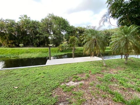 Tiny photo for 7500 W Lake Drive, Lake Clarke Shores, FL 33406 (MLS # B26009206)
