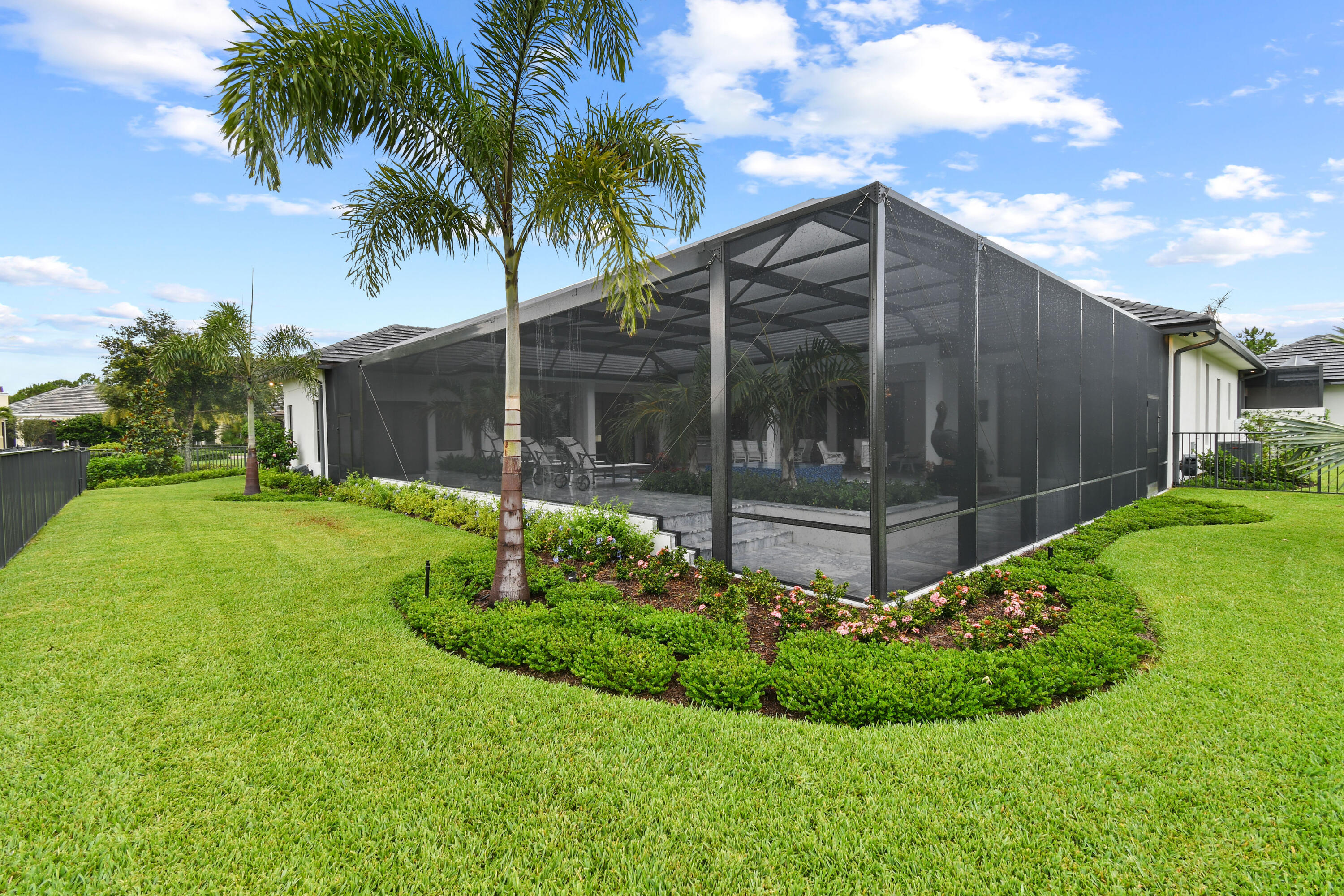 MEDALIST VILLAGE & REPLAT NO 1 A PLAT OF - Residential