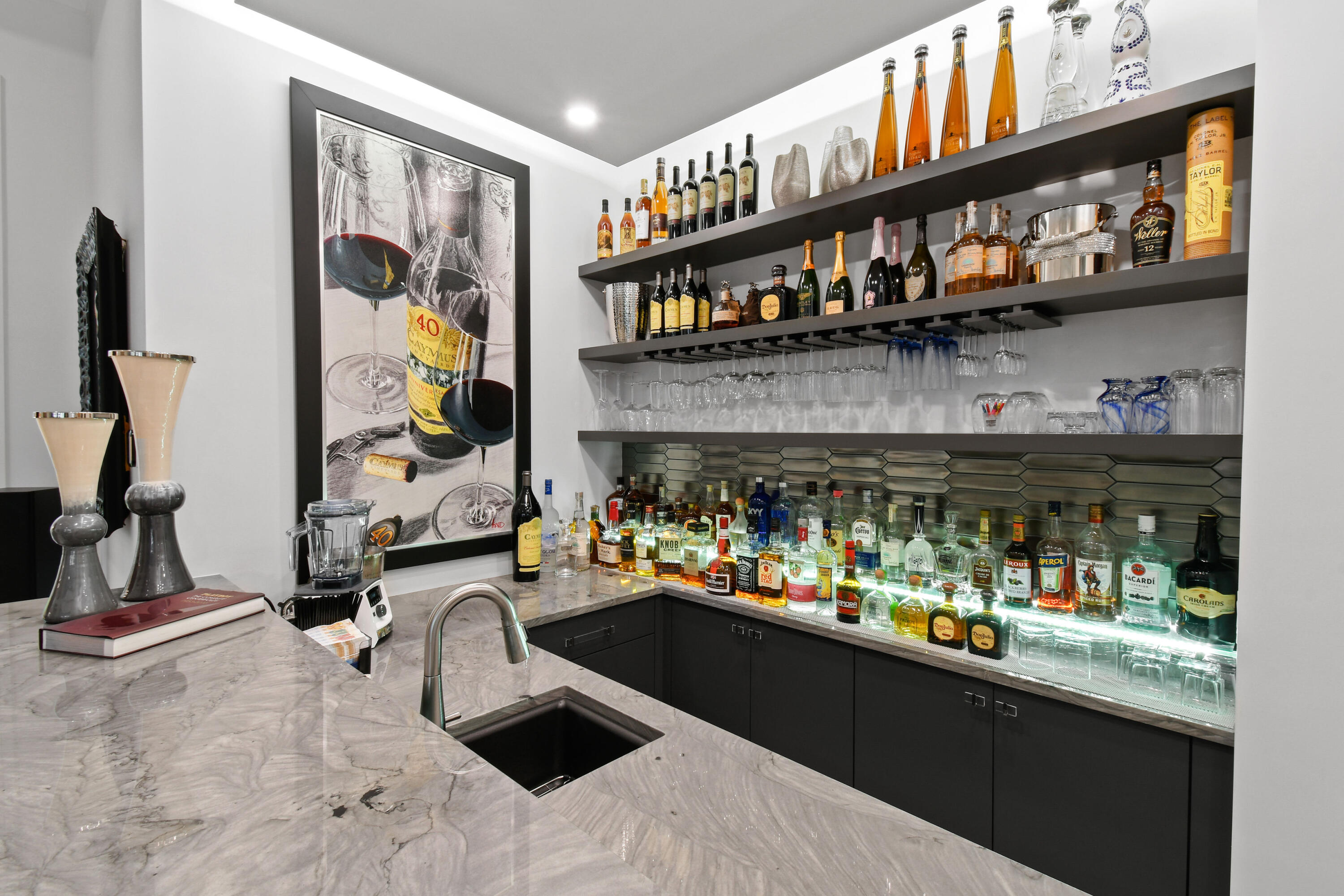 MEDALIST VILLAGE & REPLAT NO 1 A PLAT OF - Residential