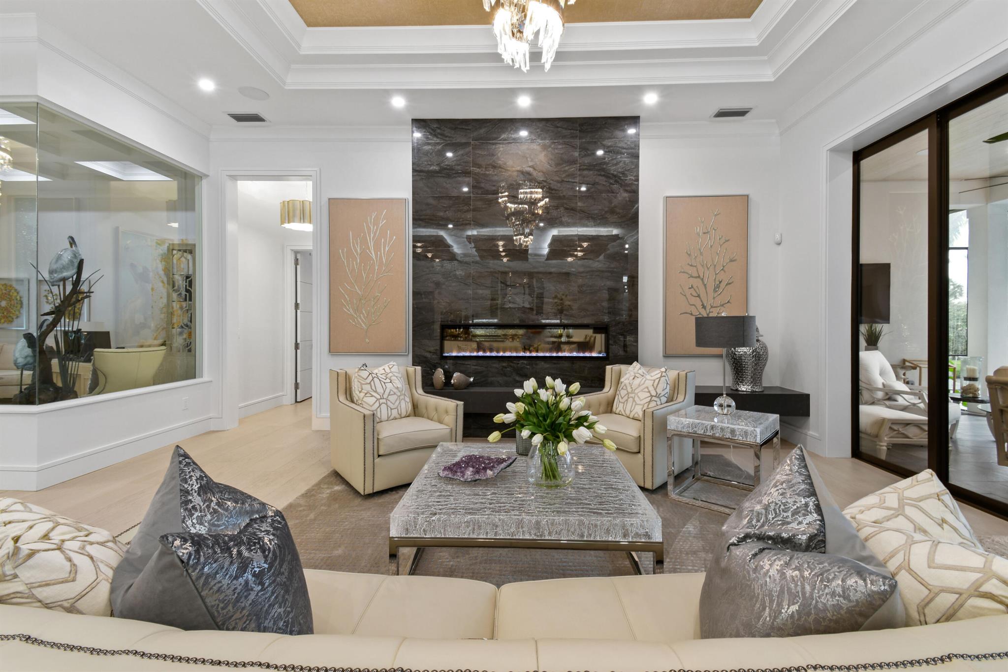 MEDALIST VILLAGE & REPLAT - Residential