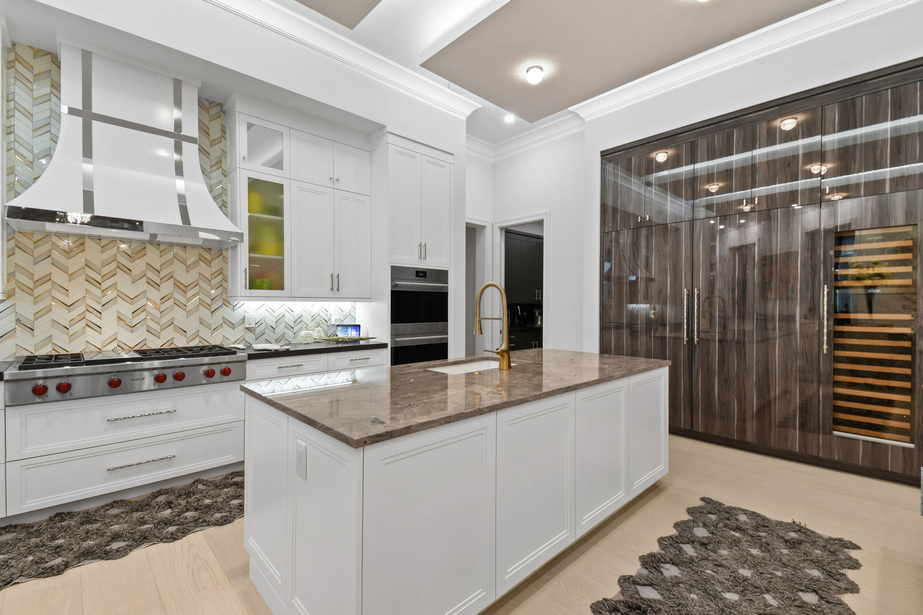 MEDALIST VILLAGE & REPLAT NO 1 A PLAT OF - Residential