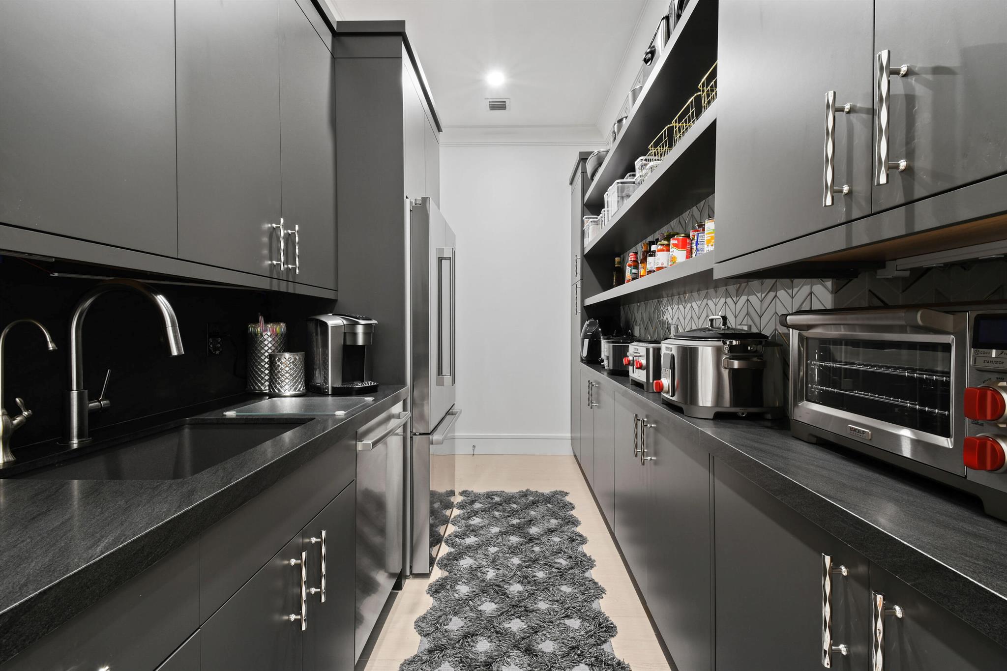 MEDALIST VILLAGE & REPLAT - Residential