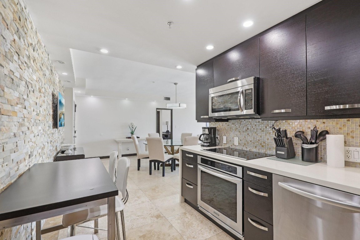 THE PAVILION CONDO - Residential