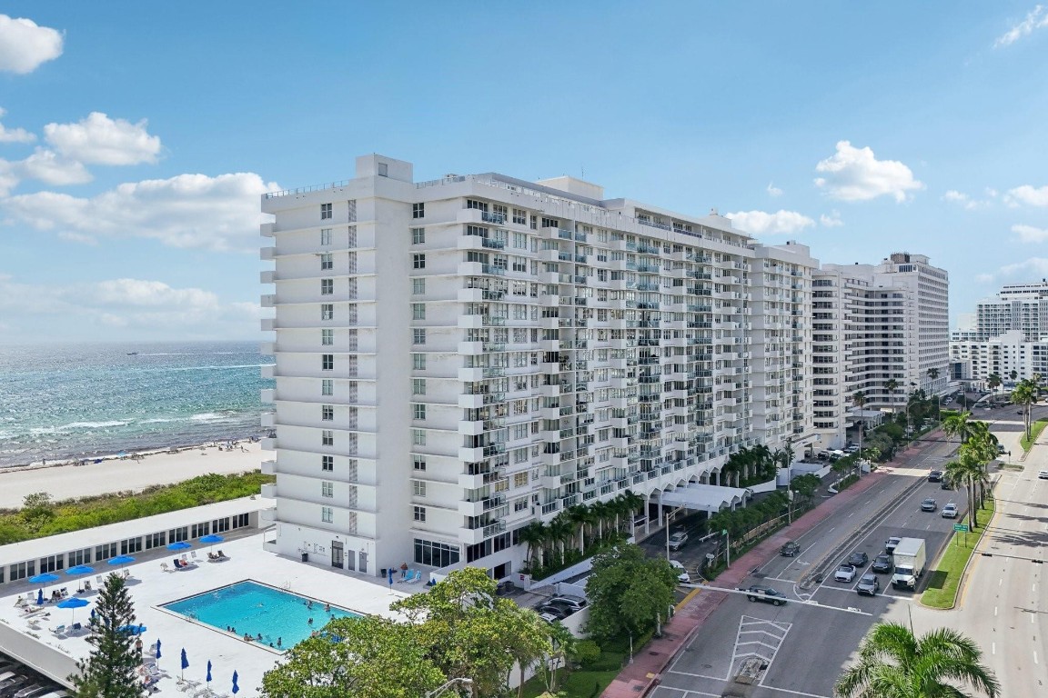 THE PAVILION CONDO - Residential