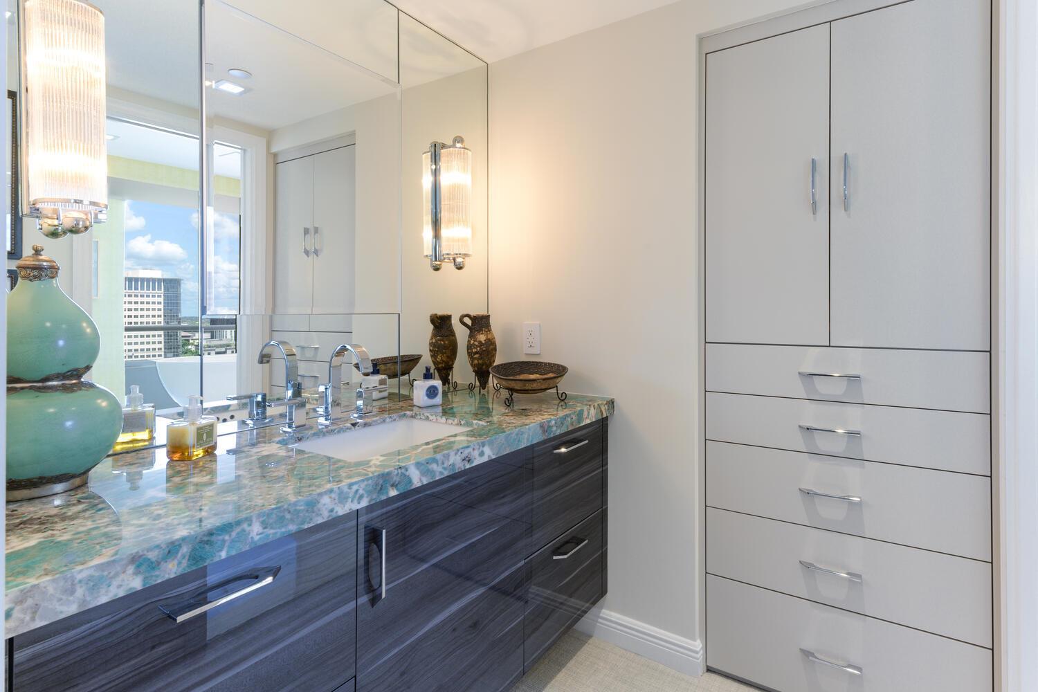 PLAZA OF THE PALM BEACHES - Residential