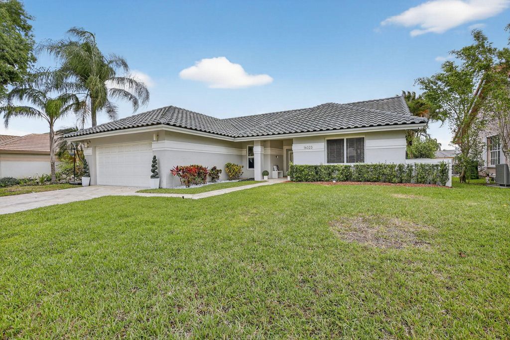 Photo of 16323 NW 5th Street, Pembroke Pines, FL 33028 (MLS # B26011486)