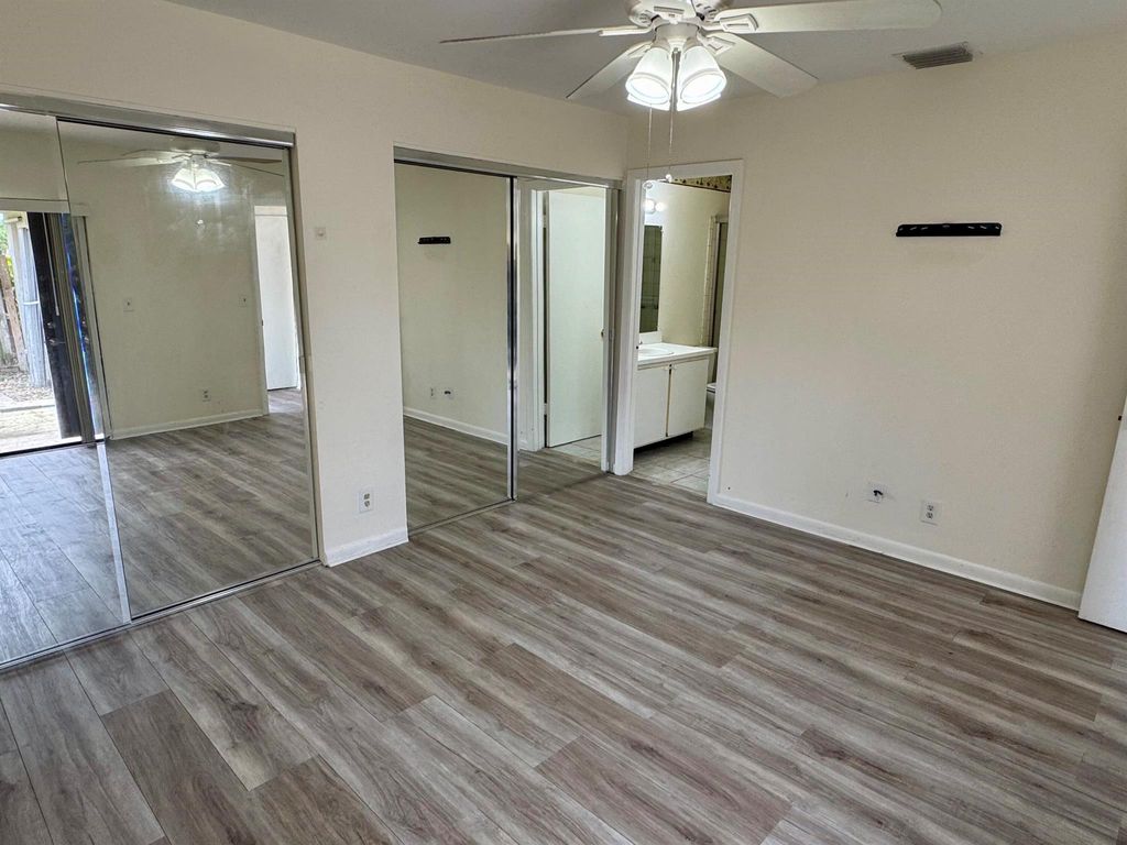 Photo of 1301 Waterview Circle, Palm Springs, FL 33461 (MLS # R11126107)