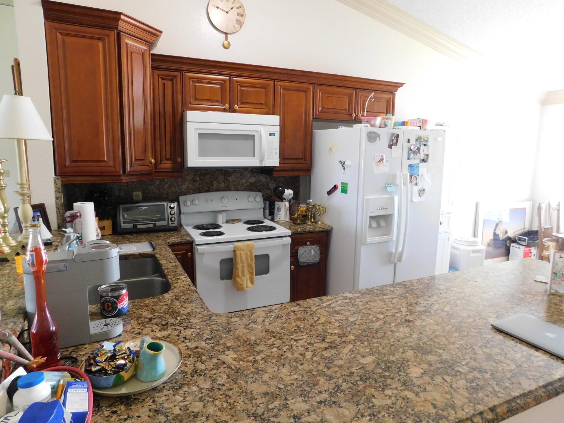 Country Greens Southpointe - Residential Lease