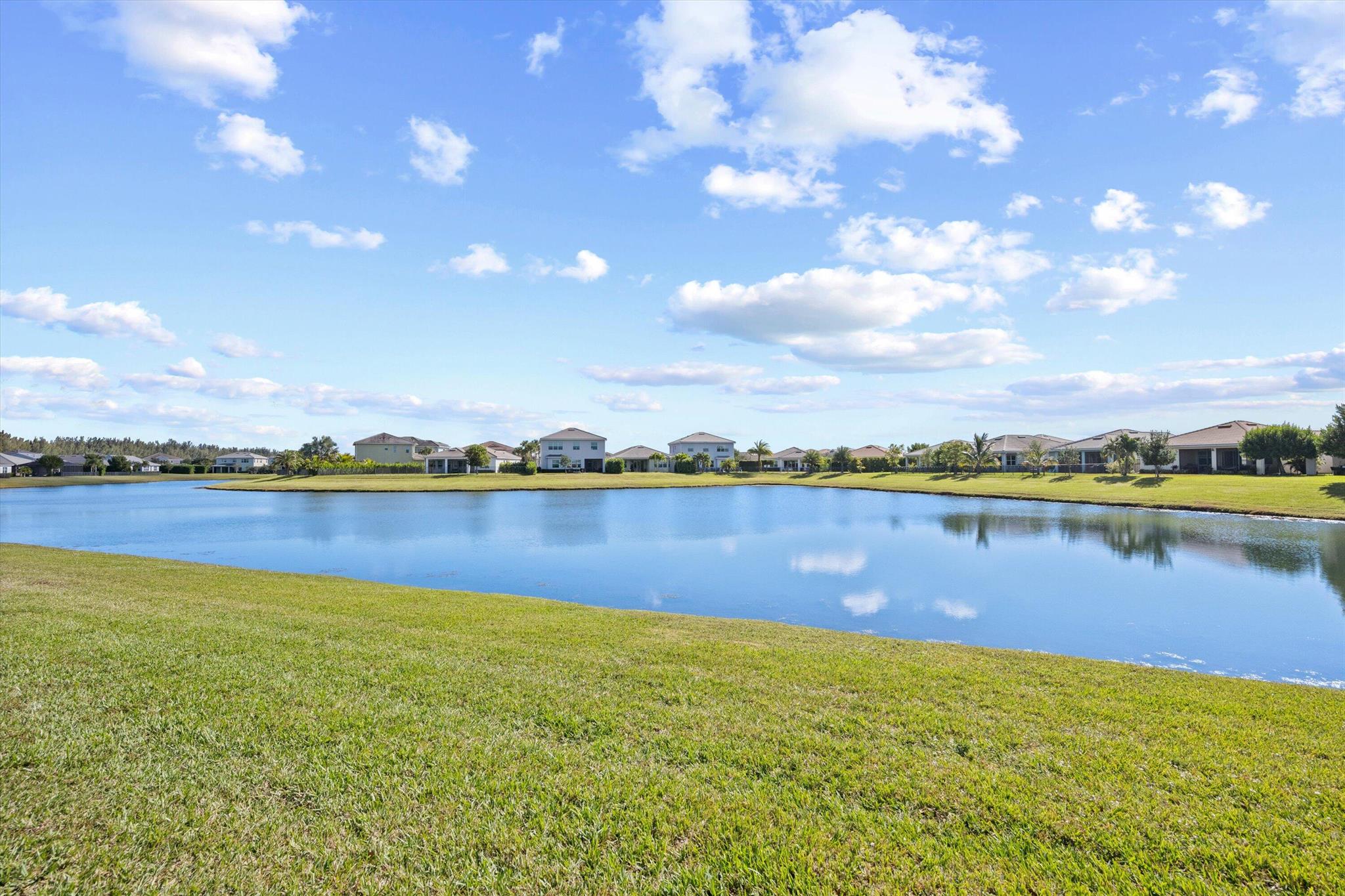 HAMMOCKS OF WESTLAKE PHAS - Residential