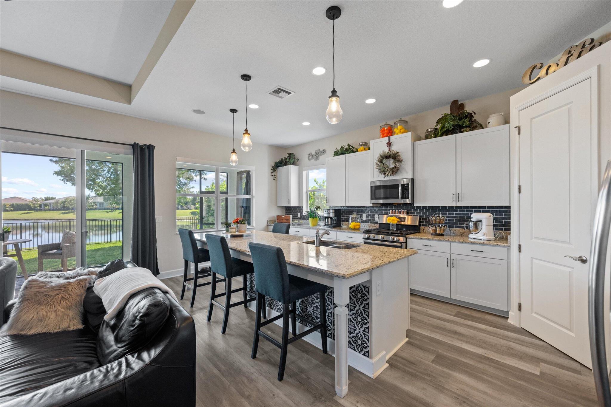 HAMMOCKS OF WESTLAKE PHAS - Residential