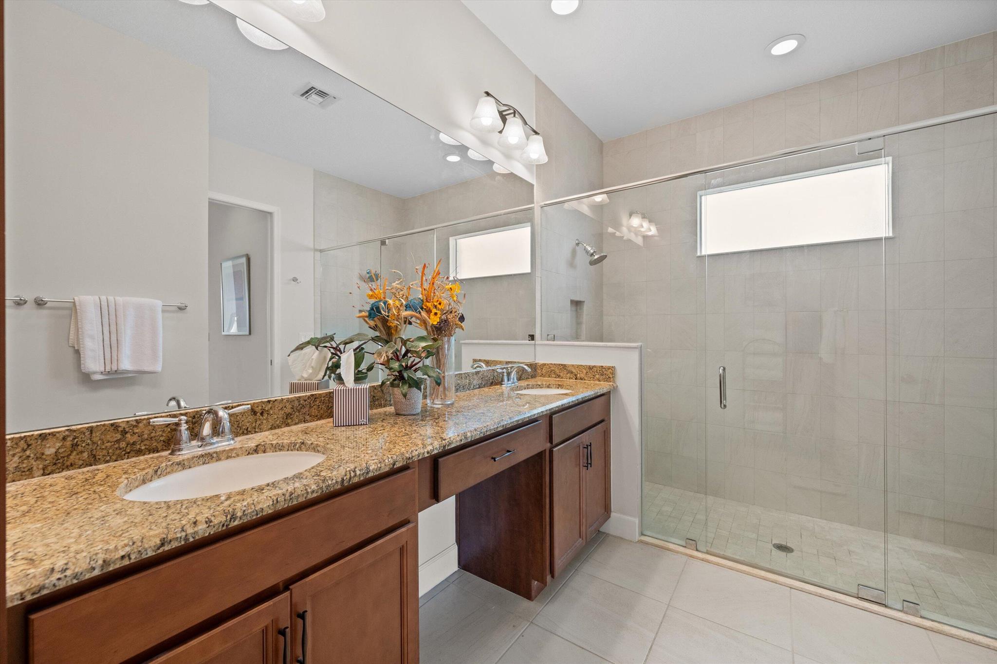 HAMMOCKS OF WESTLAKE PHAS - Residential