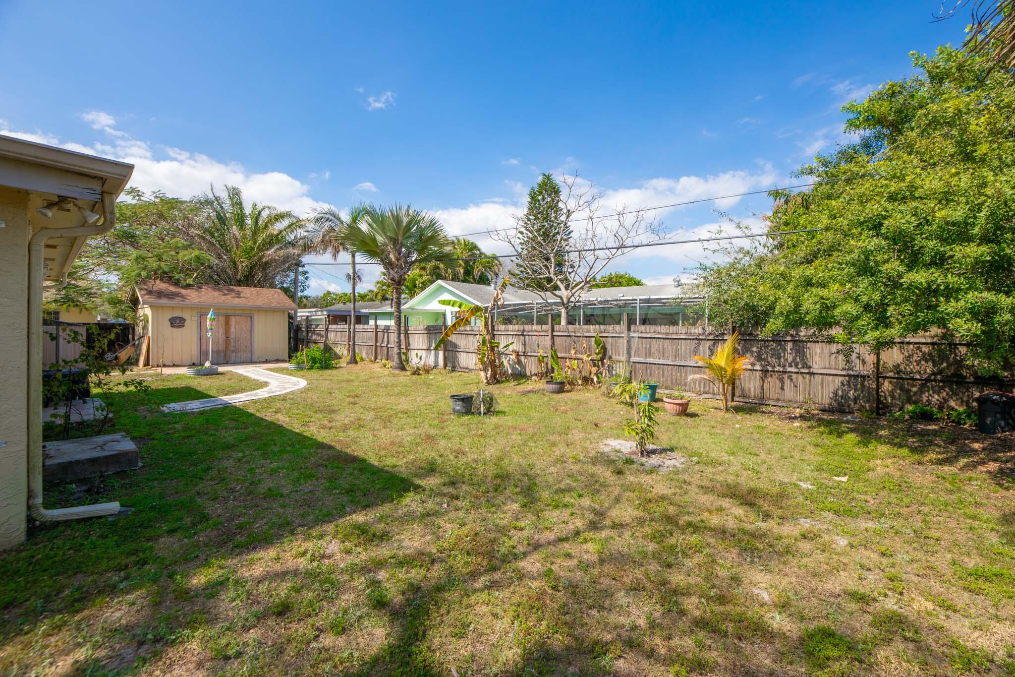 KINGSLAND PINES - Residential