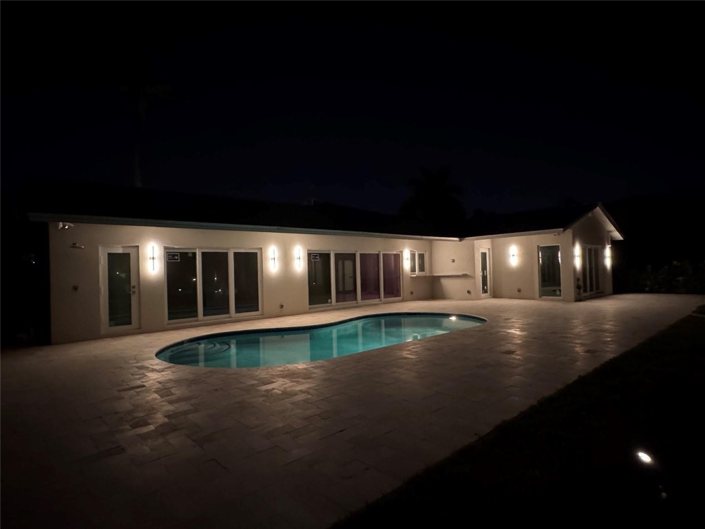 Country Club Isles 42-40 - Residential