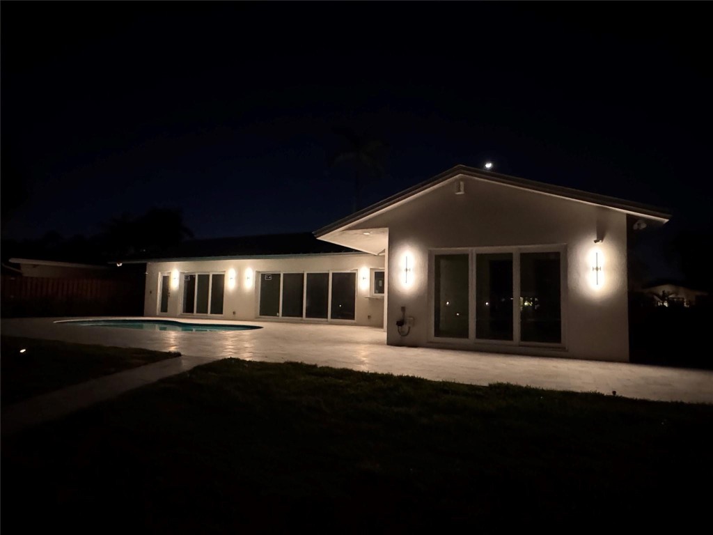 Country Club Isles 42-40 - Residential