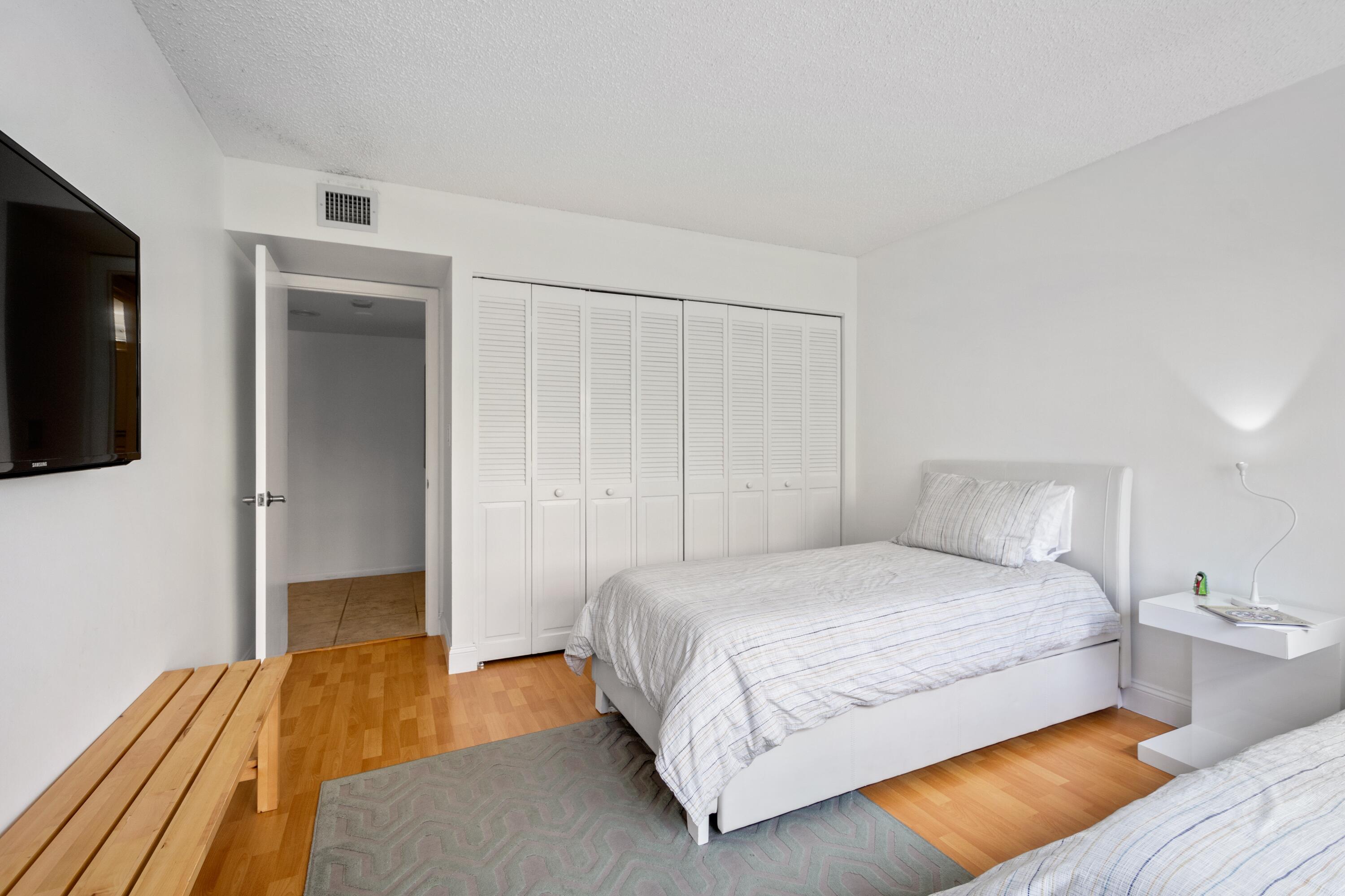 SEA RANCH CLUB B CONDO - Residential Lease