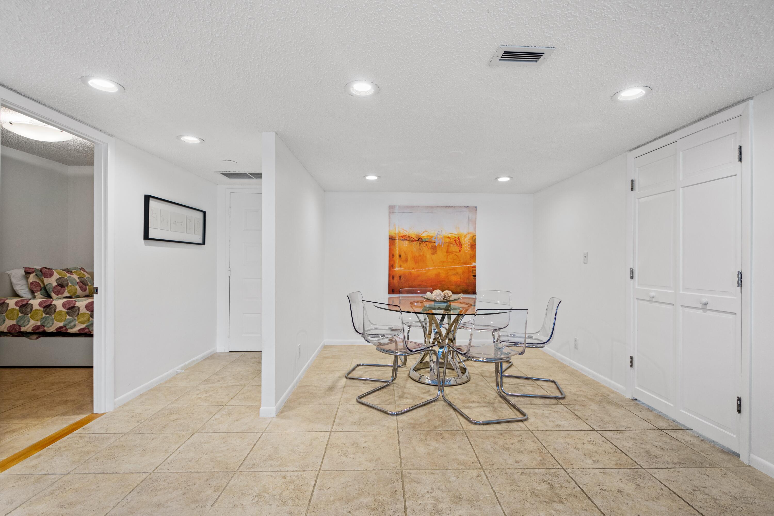 SEA RANCH CLUB B CONDO - Residential Lease