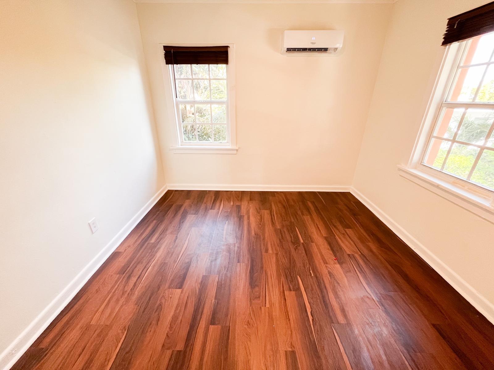 GRANDVIEW HEIGHTS - Residential Lease