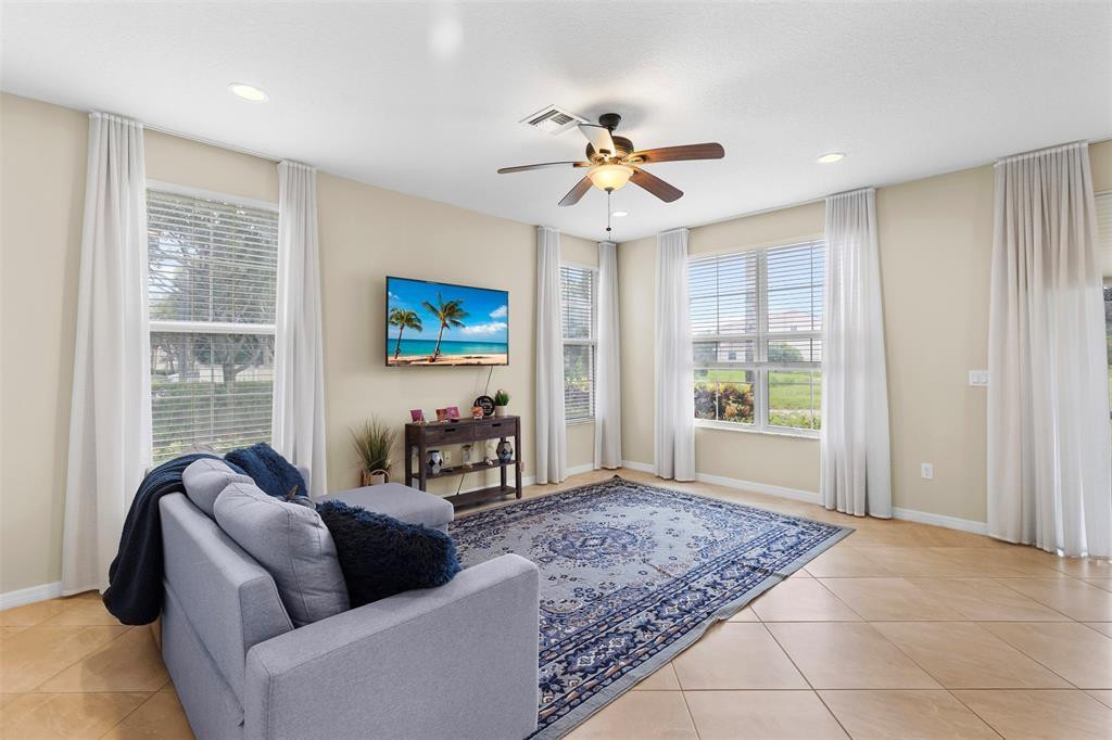 Bella Terra - Residential