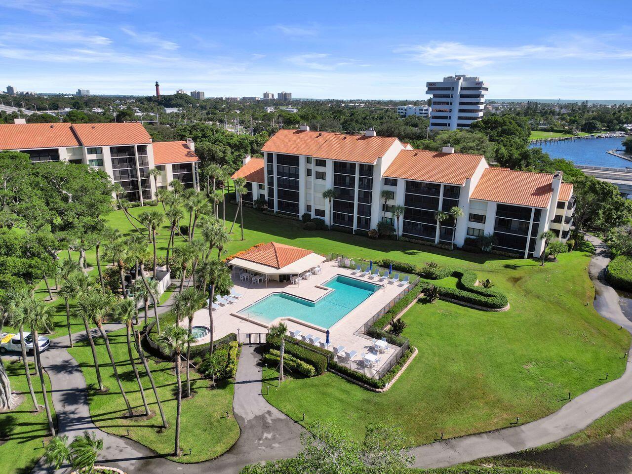 1000 N Us Highway 1 Be502