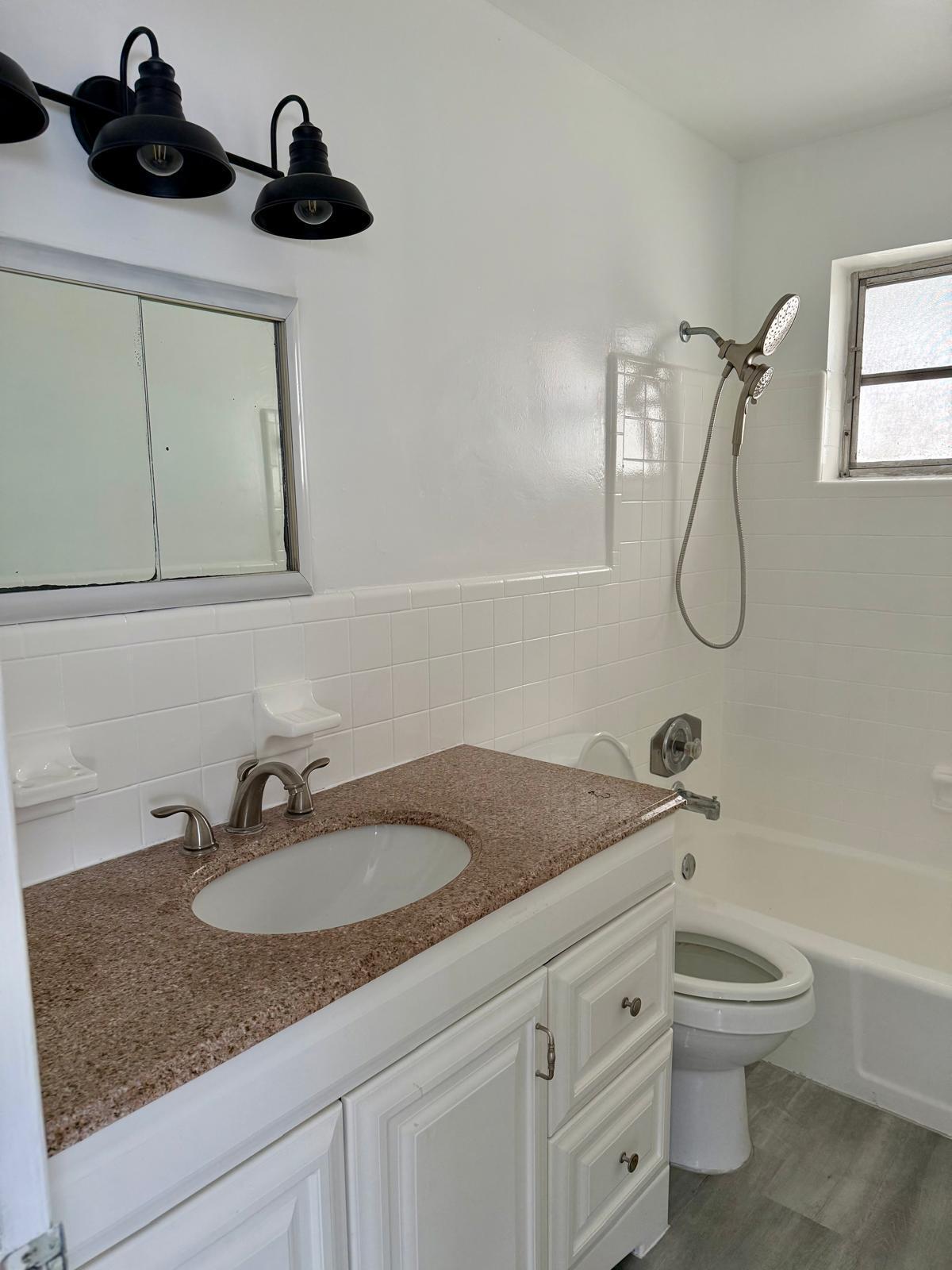 CORAL RIDGE GALT ADD NO 1 - Residential Lease