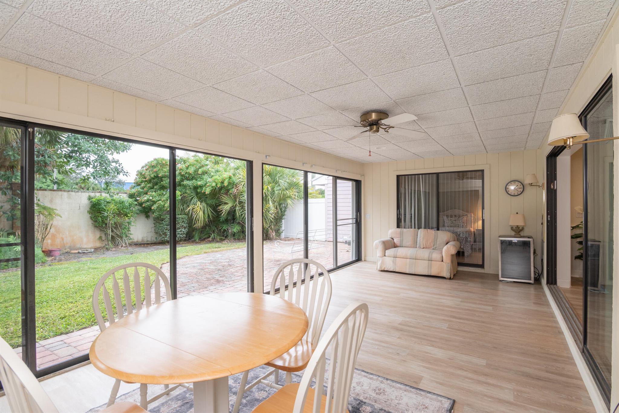 WILLIAMSBURG VILLAS CONDO - Residential Lease