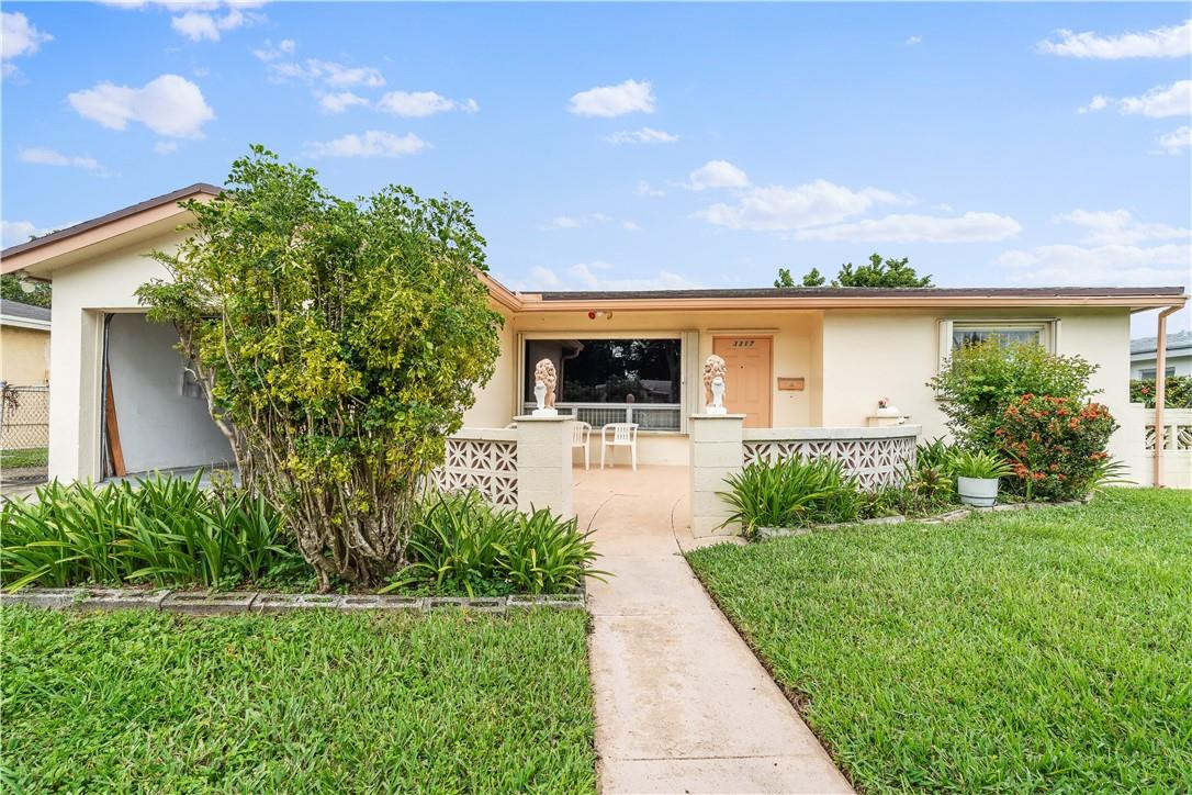 Lauderdale Lakes Northgat - Residential