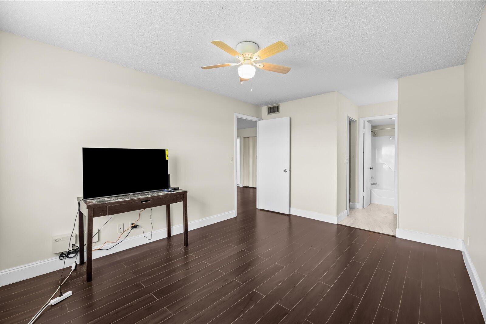 GOLDEN LAKES VILLAGE CONDO 1 THRU 13-A - Residential