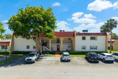 Palm Beach County Properties with Ocean Access 60 130 Lake Dora Drive West Palm Beach FL 33411