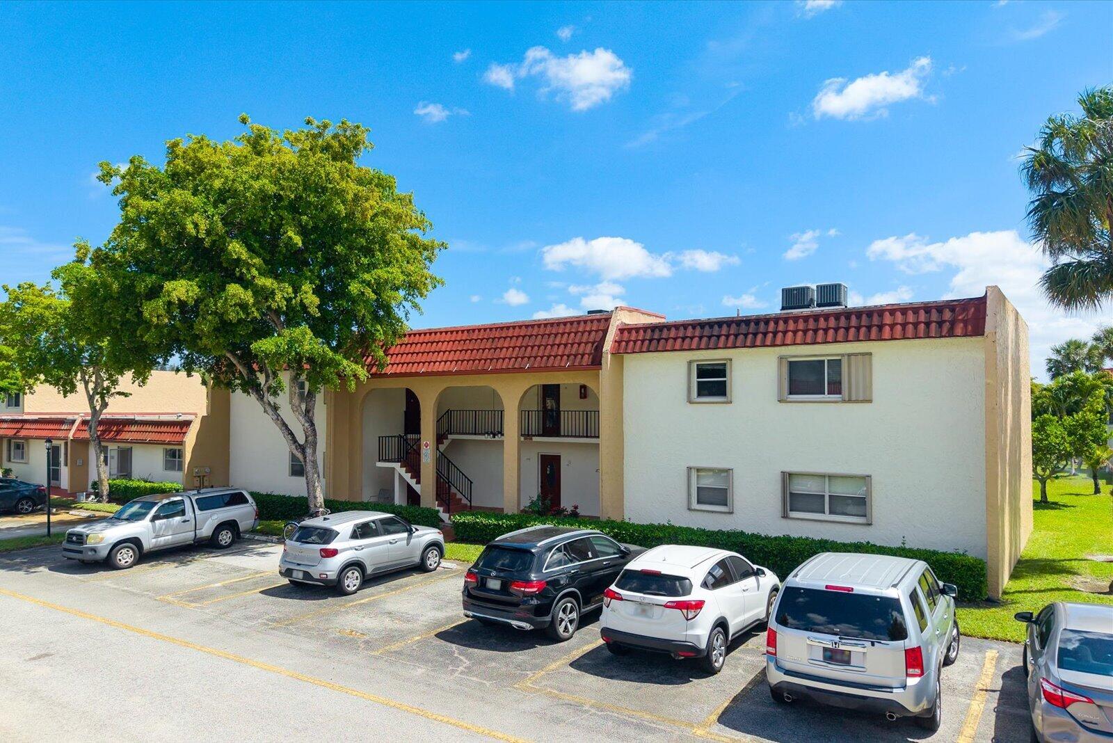 GOLDEN LAKES VILLAGE CONDO 1 THRU 13-A - Residential