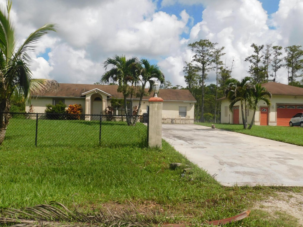 Photo of 16407 80TH Street N, The Acreage, FL 33470 (MLS # B26070934)