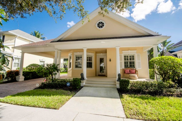 246 BARBADOS DR, JUPITER, FL 33458 - Image cd14e948e44c082d5d14a9d855f20f2e/595058336