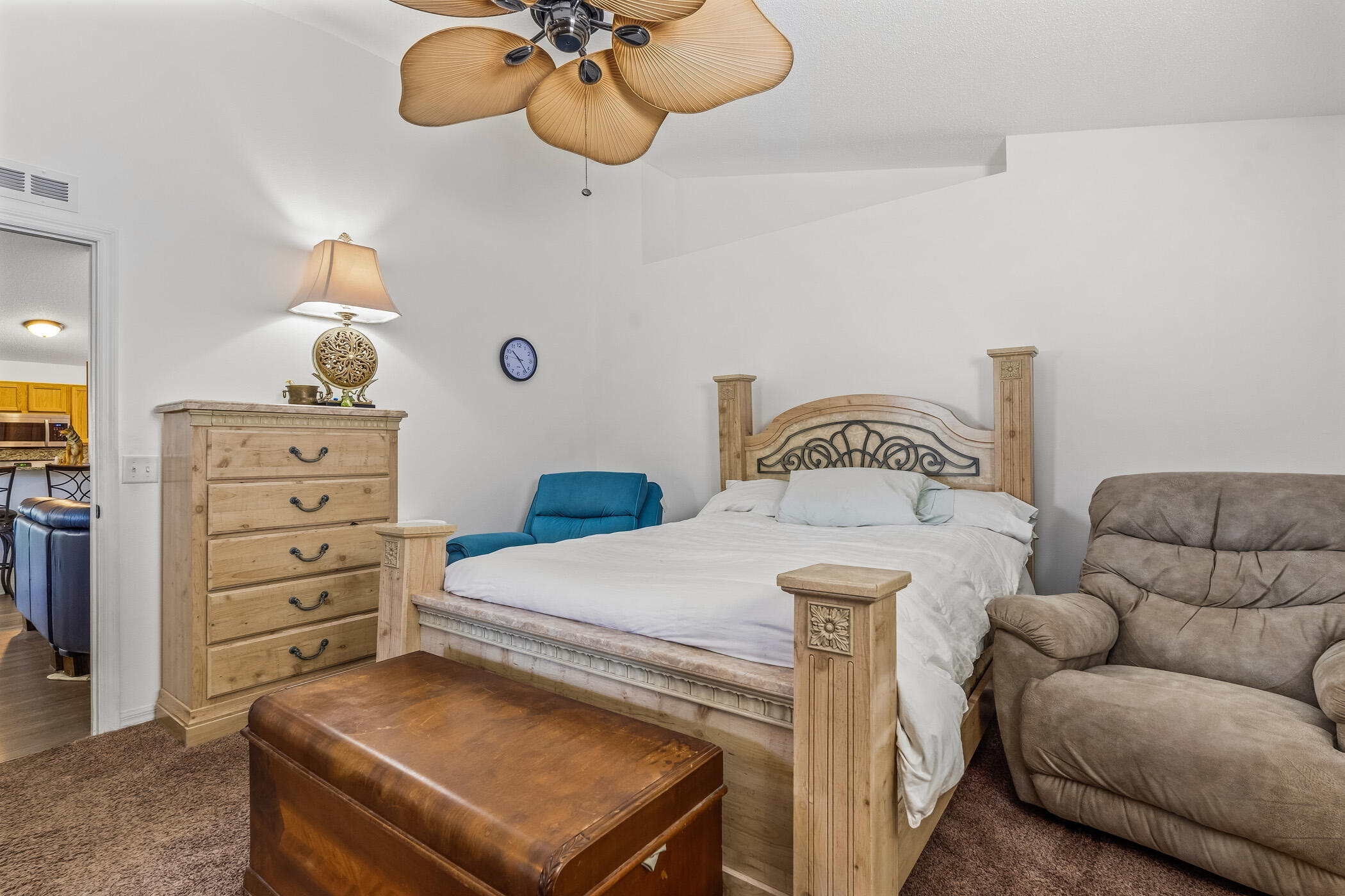 MAJESTIC OAKS - Residential