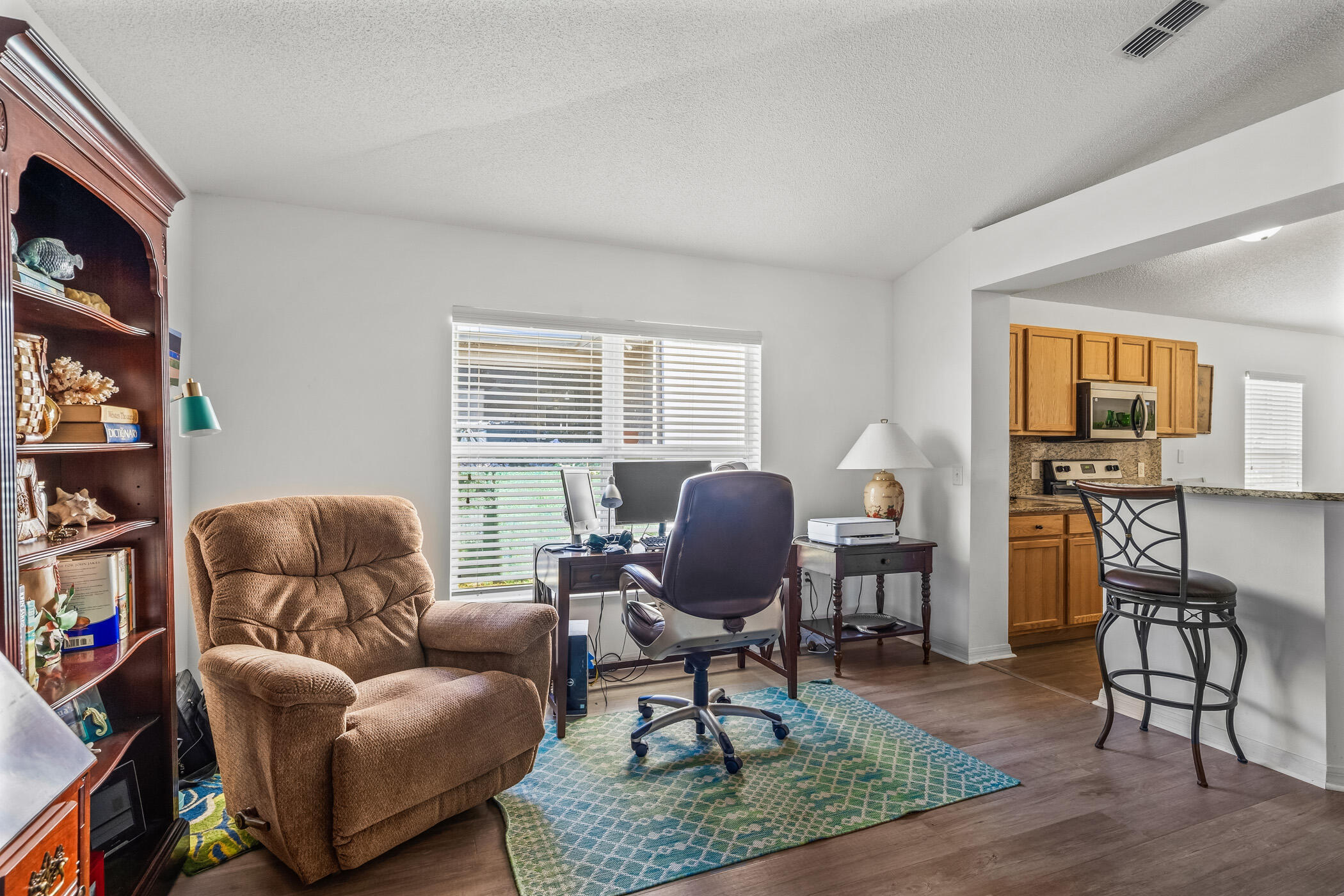 MAJESTIC OAKS - Residential