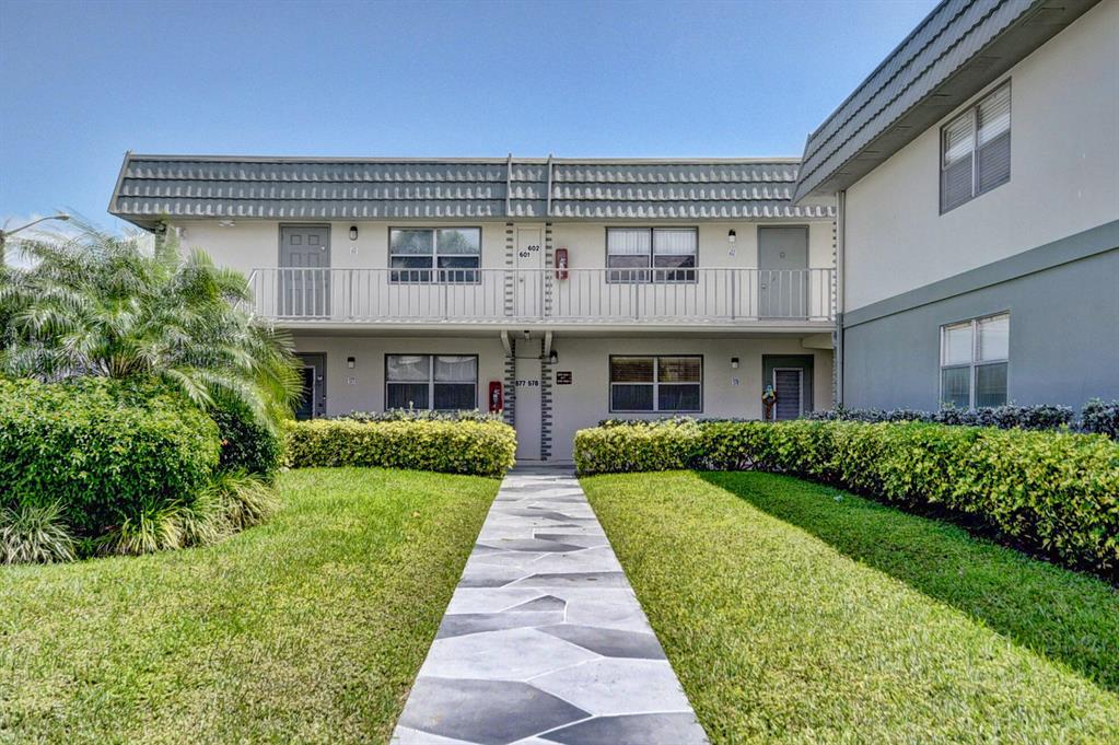Photo of 609 Monaco M, Delray Beach, FL 33446 (MLS # R10788134)