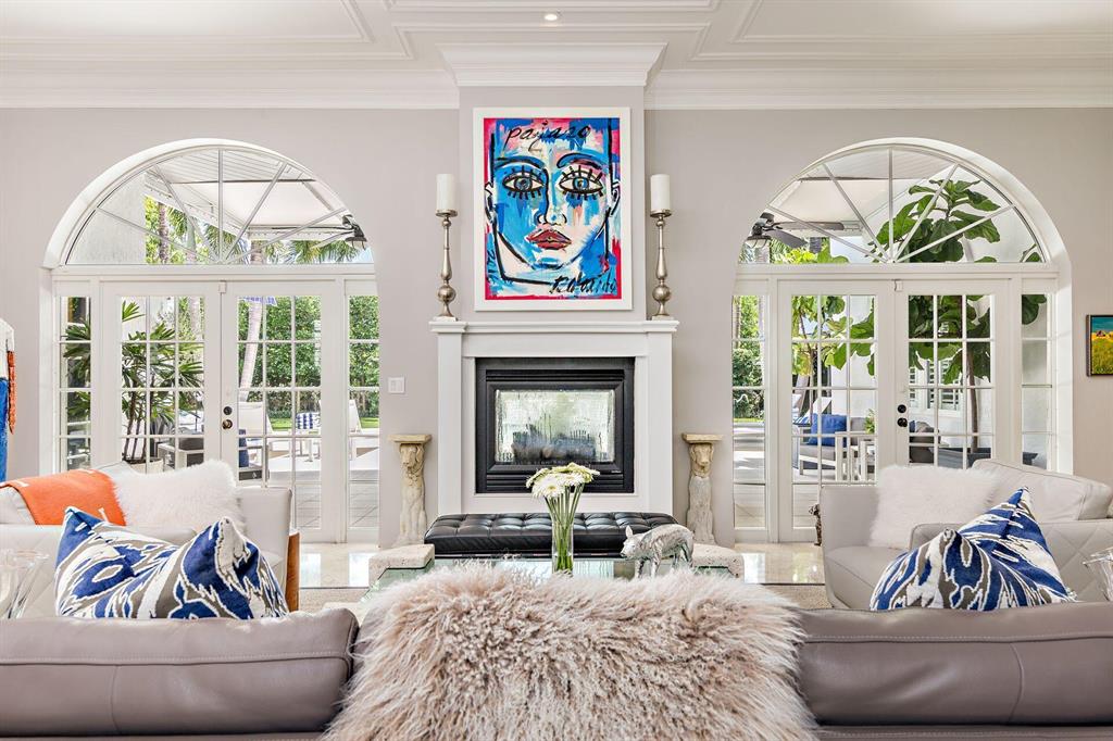 ELLAMAR - Residential