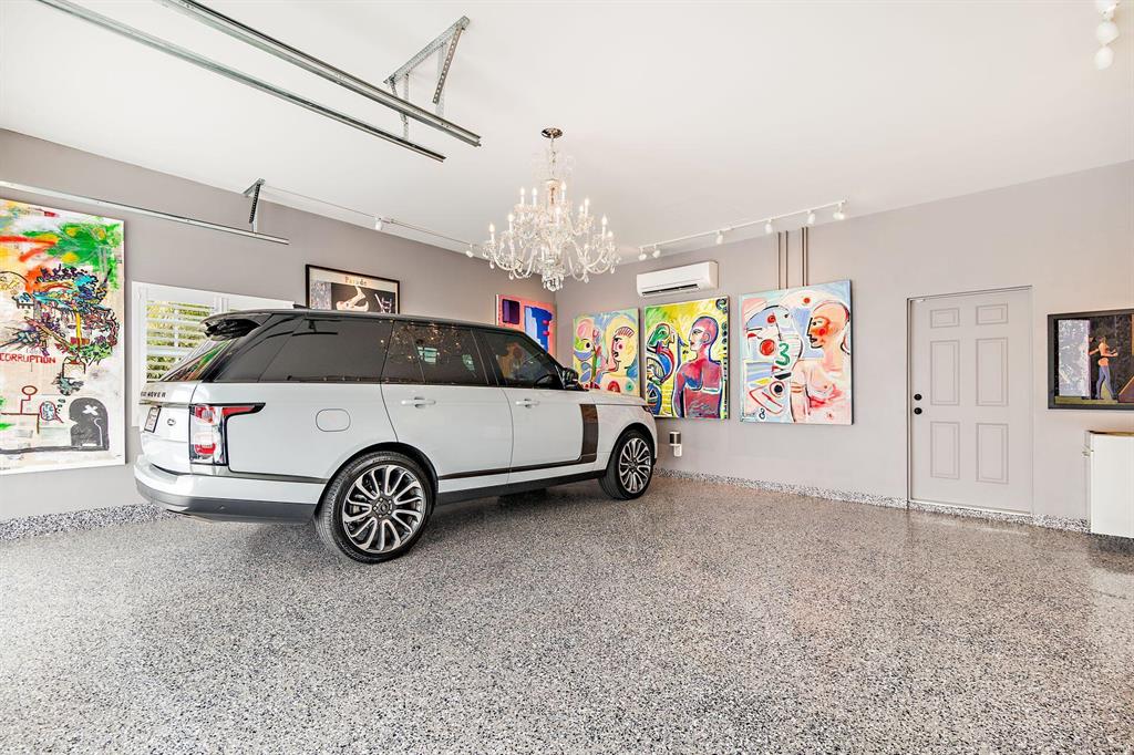 ELLAMAR - Residential